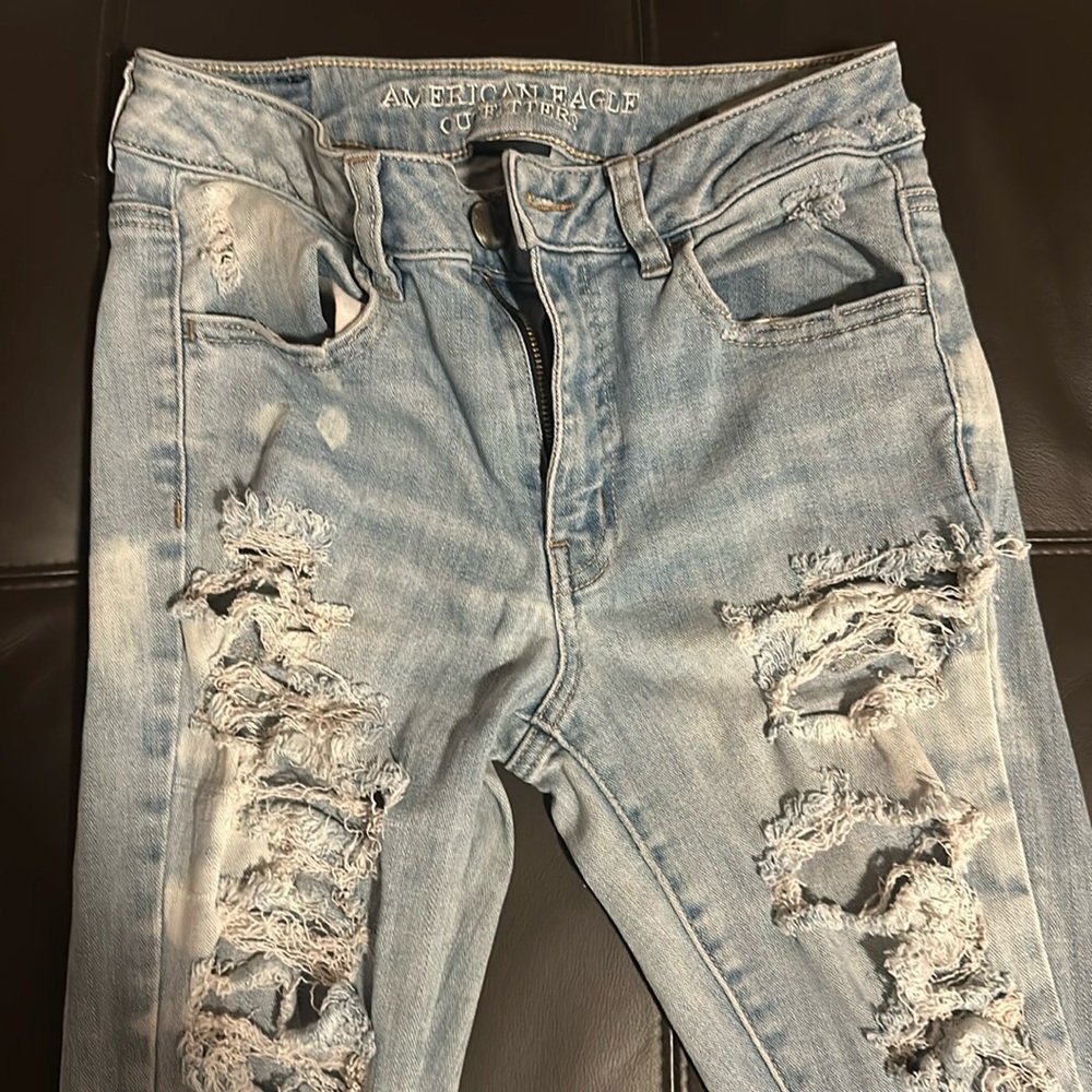 American eagle outfitters jeans size 4 US